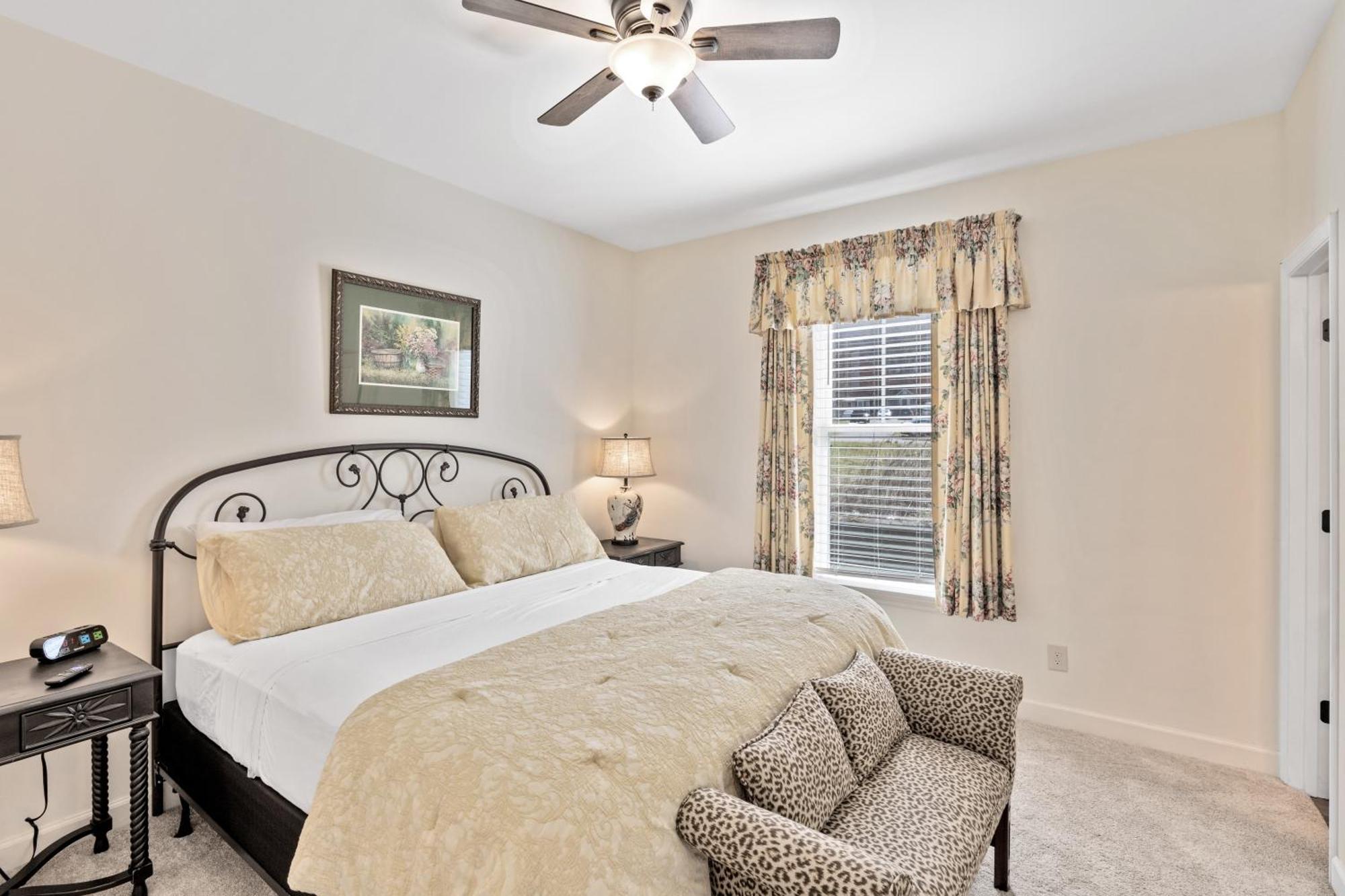 Bear Pass Is A 3 Bed 2 Bath Craftsman Style Home Located Within Walking Distance To Dt גטלינבורג מראה חיצוני תמונה